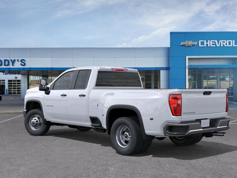 New 2026 Chevrolet Silverado 3500 W/T AWD/4WD image 3