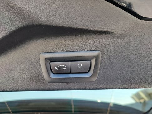 Used 2024 BMW X5 sDrive40i w/ Parking Assistance Package RWD image 10