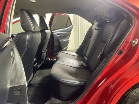 Used 2018 Toyota Corolla SE w/ Carpet Mat Package (TMS) image 14