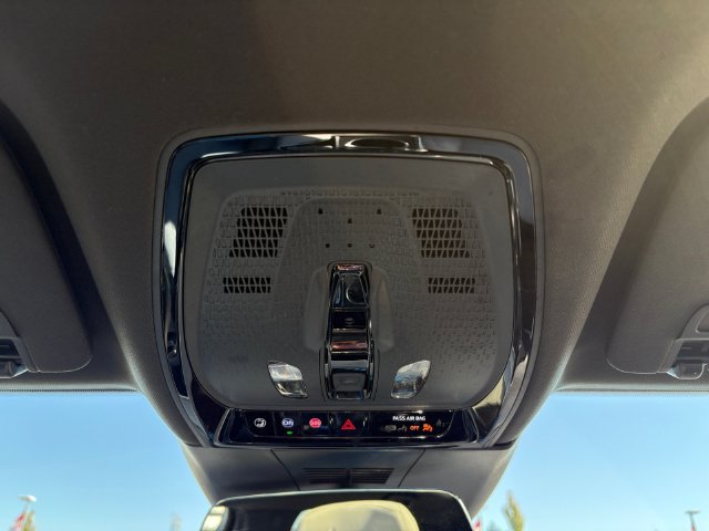 Used 2024 Cadillac Lyriq Luxury w/ LPO, Floor Liner Package AWD/4WD image 22
