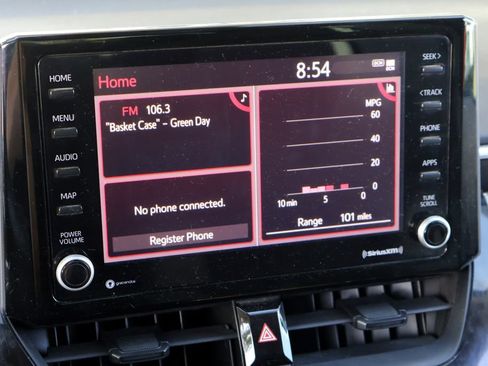 Used 2022 Toyota Corolla LE FWD image 28