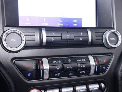 Used 2020 Ford Mustang Premium RWD image 24