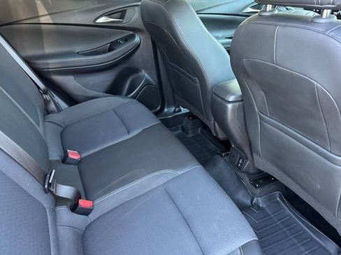 Used 2024 Buick Encore GX Preferred FWD image 18