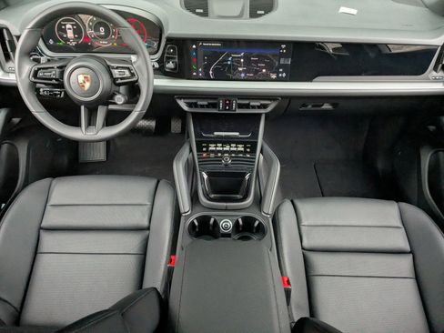 New 2026 Porsche Cayenne image 22