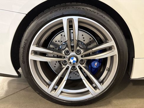 Used 2017 BMW M4 Convertible RWD image 51