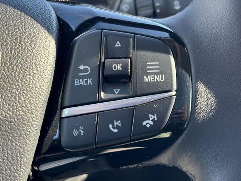 Used 2022 Ford Escape SE w/ Cold Weather Package image 21