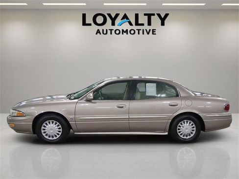 Used 2004 Buick Le Sabre Custom image 2