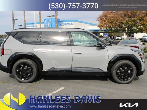 New 2026 Kia EV9 Land w/ Nightfall Edition Package AWD/4WD image 6