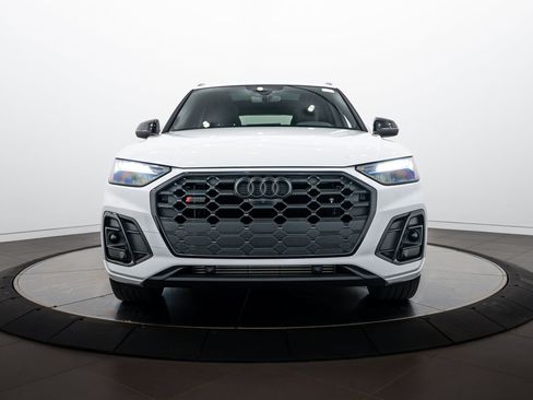 Certified 2023 Audi SQ5 Premium Plus w/ Premium Plus Package AWD/4WD image 25