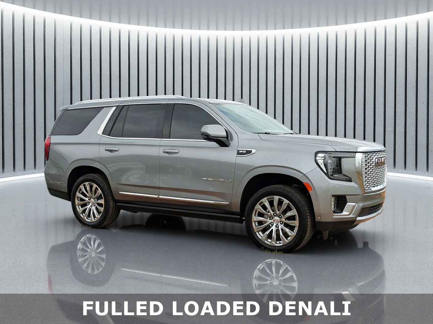 Used 2024 GMC Yukon Denali w/ Advanced Technology Package AWD/4WD image 2