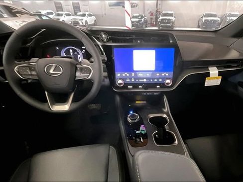 New 2026 Lexus RZ 450e AWD image 5
