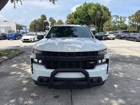 Used 2021 Chevrolet Silverado 1500 Custom AWD/4WD image 3