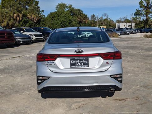 Used 2019 Kia Forte S image 8