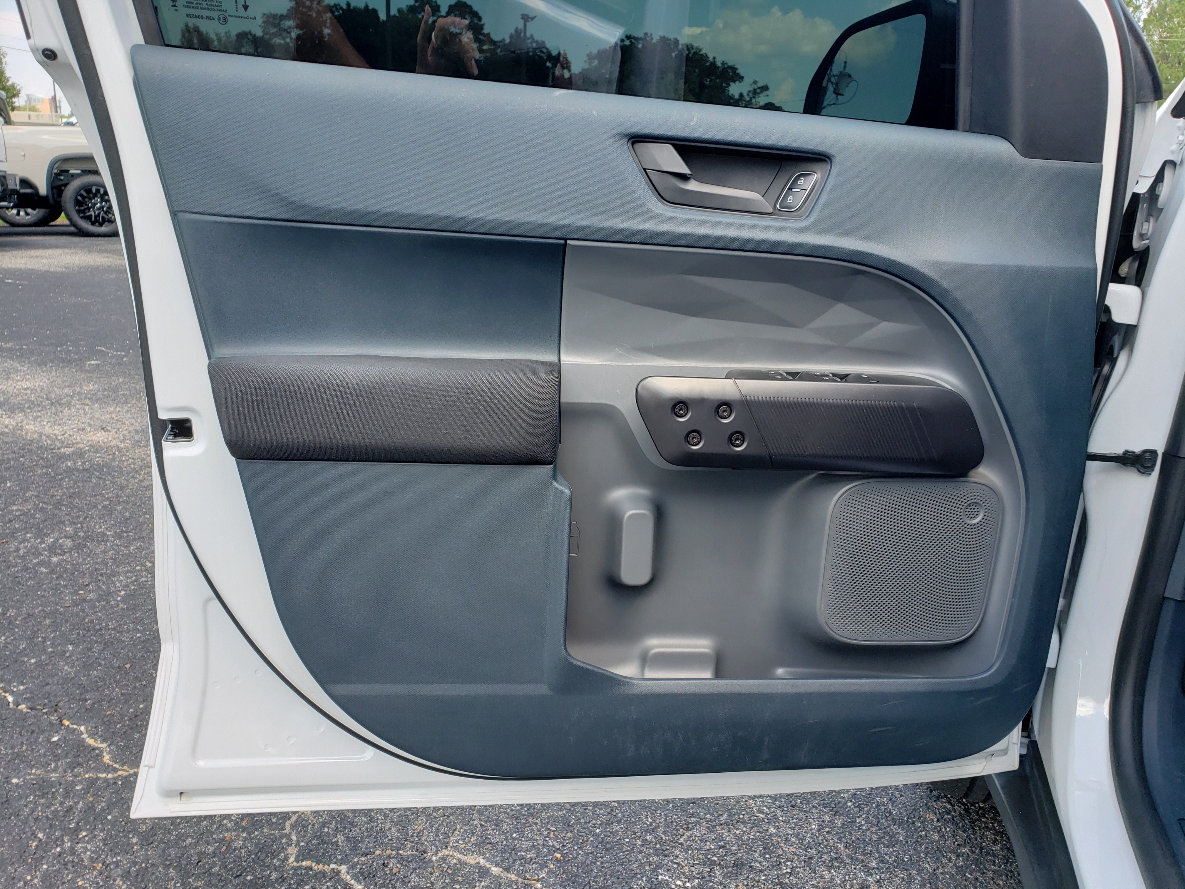 Used 2024 Ford Maverick XL FWD image 11