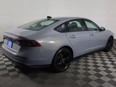 Certified 2025 Honda Accord SE image 10