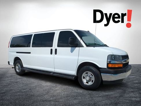 Used 2019 Chevrolet Express 3500 LT w/ LT Preferred Equipment Group RWD image 1