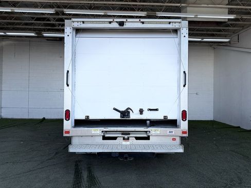 Used 2019 Ford Transit 350 156 DRW image 8