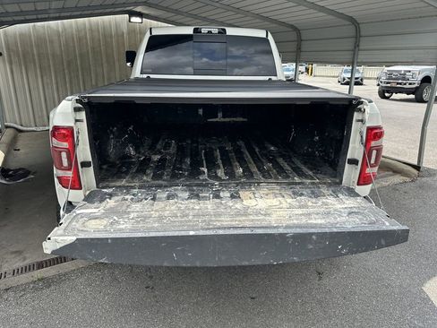 Used 2021 RAM 3500 Limited AWD/4WD image 32