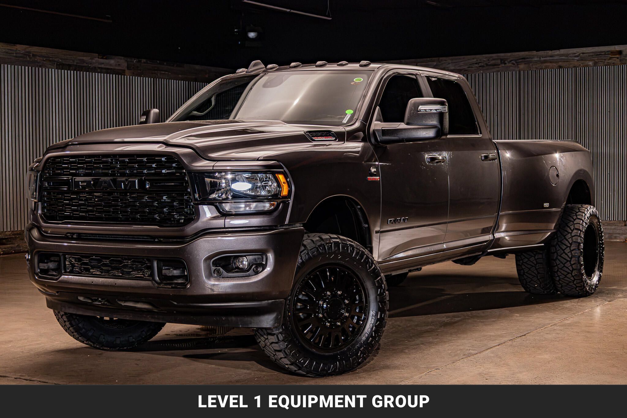 Used 2024 RAM 3500 Big Horn w/ Night Edition AWD/4WD image 5