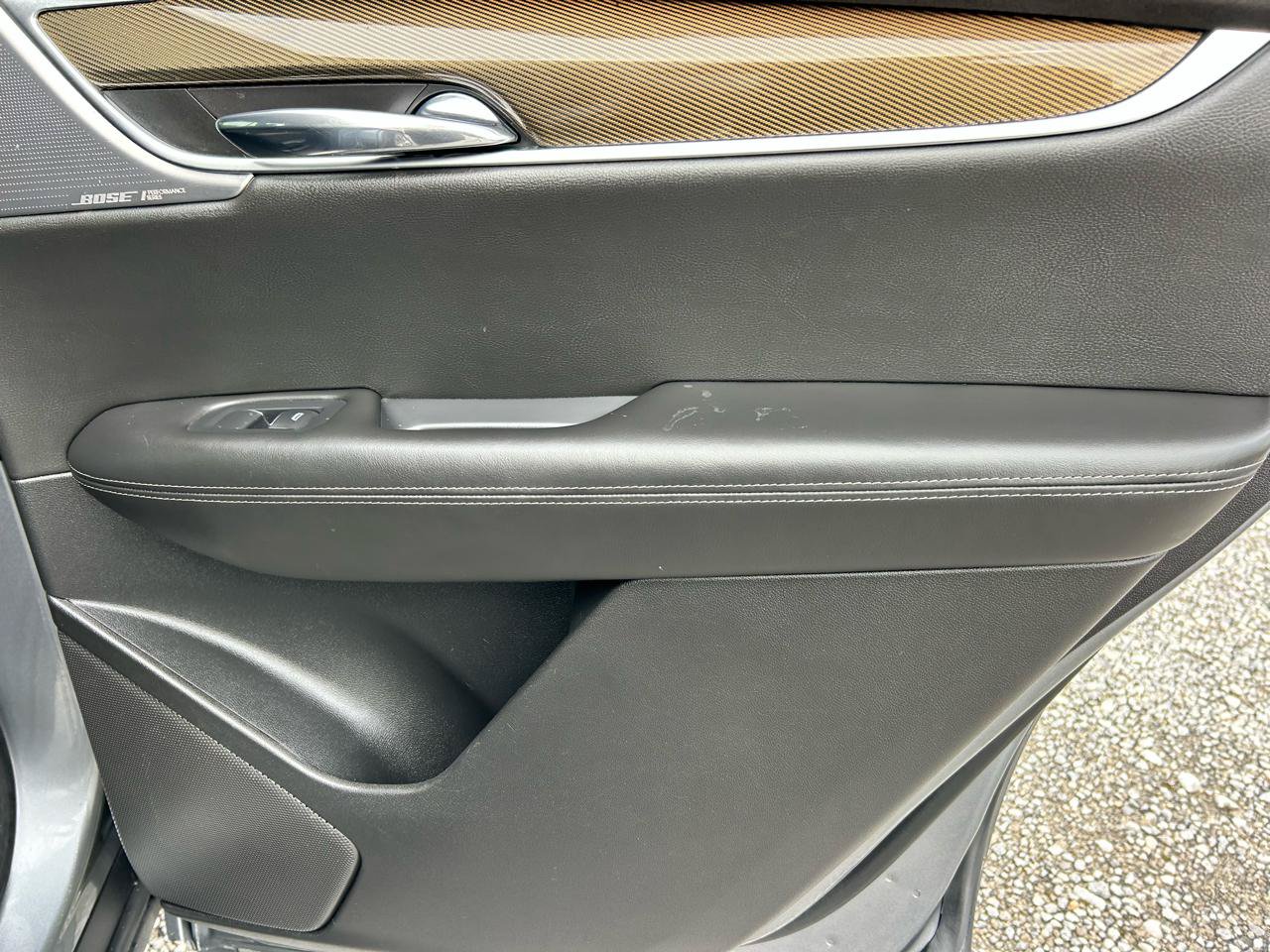 Used 2020 Cadillac XT6 Sport w/ Platinum Package AWD/4WD image 12