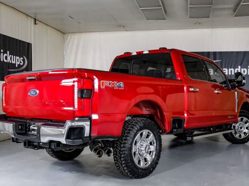 Used 2024 Ford F350 Lariat w/ Chrome Package AWD/4WD image 8