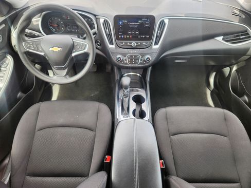 Used 2024 Chevrolet Malibu LT image 19