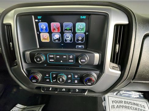 Used 2017 GMC Sierra 1500 SLE w/ SLE Value Package image 10