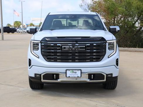 Used 2026 GMC Sierra 1500 Denali Ultimate AWD/4WD image 2