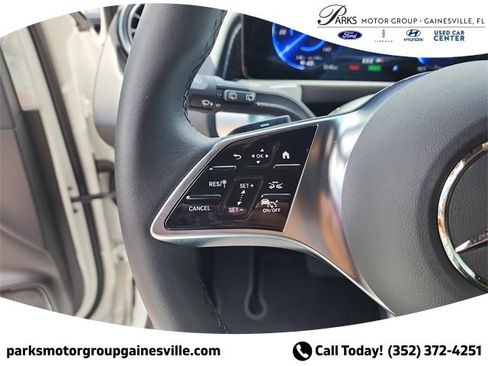 Used 2024 Mercedes-Benz EQB 250+ image 24