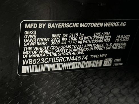 Used 2024 BMW iX xDrive50 w/ Convenience Package AWD/4WD image 39