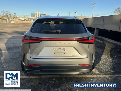 Used 2024 Lexus NX 250 FWD image 10