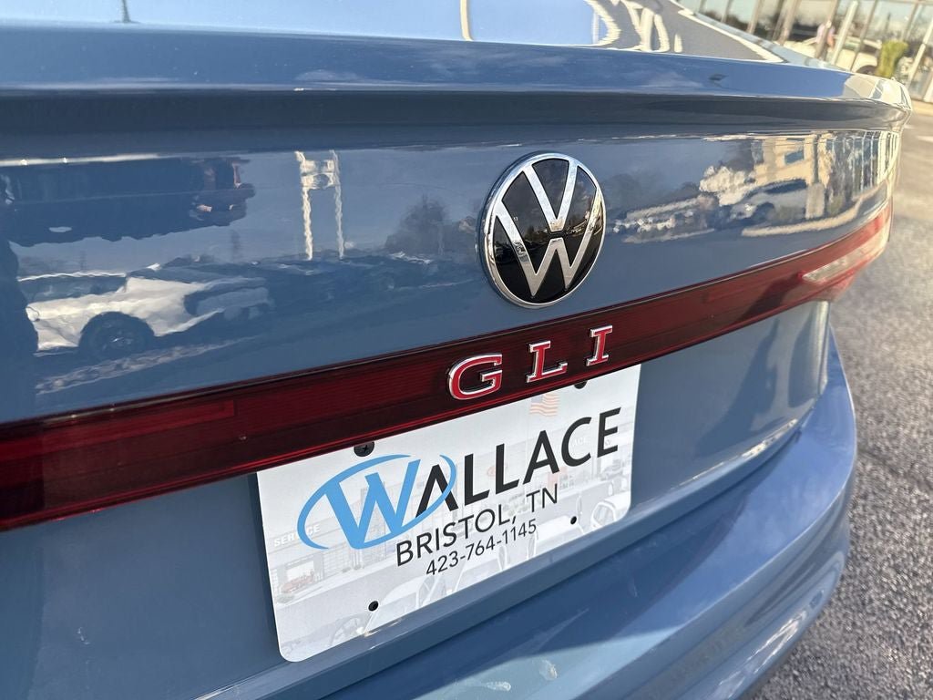 New 2026 Volkswagen Jetta GLI Autobahn FWD image 6