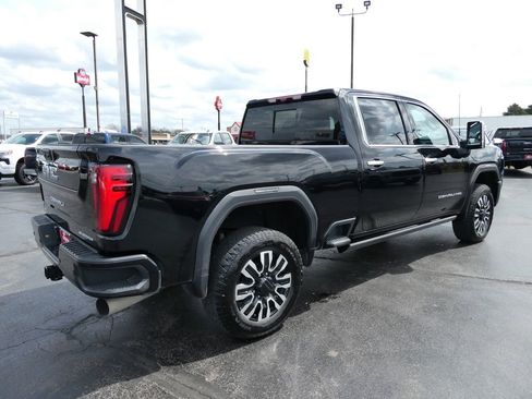 Certified 2025 GMC Sierra 2500 Denali Ultimate AWD/4WD image 5