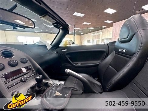 Used 2007 Pontiac Solstice GXP w/ Premium Package image 22