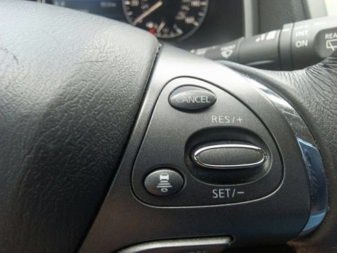 Used 2021 Nissan Murano SV FWD image 25