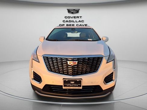 New 2026 Cadillac XT5 Premium Luxury w/ LPO, Floor Liner Package image 2