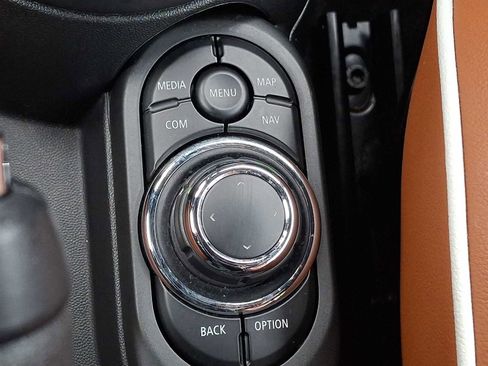 Certified 2022 MINI Cooper S image 18