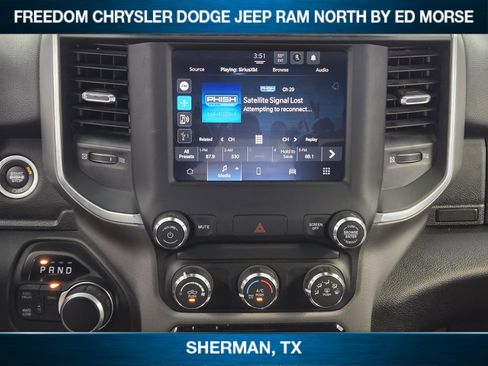 Used 2024 RAM 2500 Big Horn w/ Bed Utility Group image 11