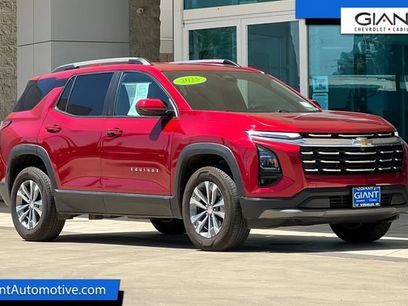 Used 2025 Chevrolet Equinox LT w/ Convenience Package II