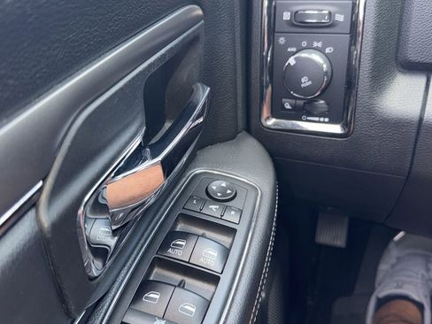 Used 2018 RAM 2500 Laramie w/ Sport Appearance Group AWD/4WD image 14