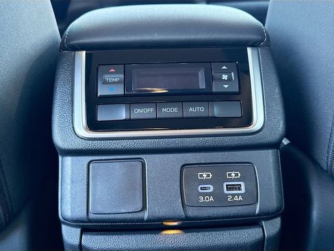 Certified 2025 Subaru Ascent Premium AWD/4WD image 22