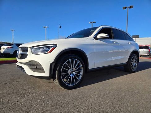 Used 2021 Mercedes-Benz GLC 300 GLC 300 image 2