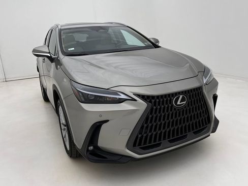 Used 2025 Lexus NX 350 AWD w/ Premium Package image 7
