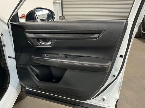 Used 2024 Honda CR-V Sport image 12