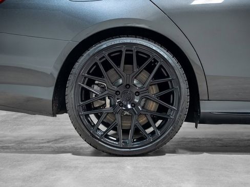 Used 2022 Mercedes-Benz E 53 AMG 4MATIC Sedan w/ Driver Assistance Package image 13