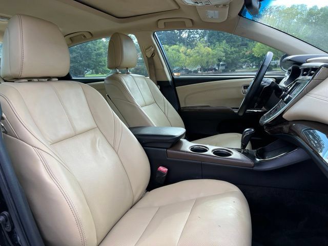 Used 2013 Toyota Avalon Limited FWD image 21