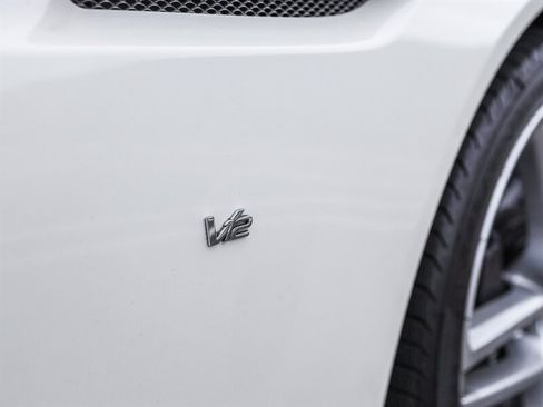 Used 2016 Aston Martin DB9 GT RWD image 20