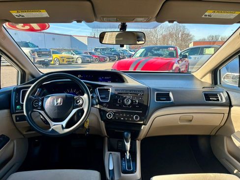 Used 2013 Honda Civic LX image 12