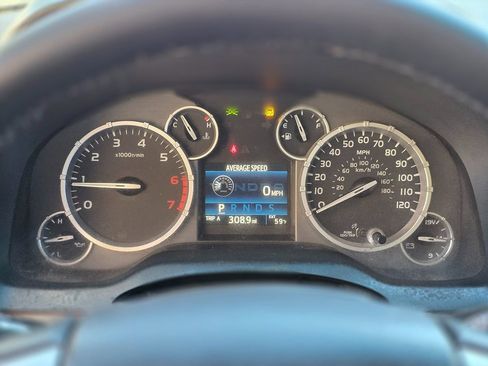 Used 2016 Toyota Tundra Limited image 31