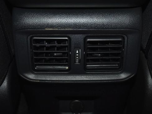 Used 2025 Toyota RAV4 LE AWD/4WD image 24